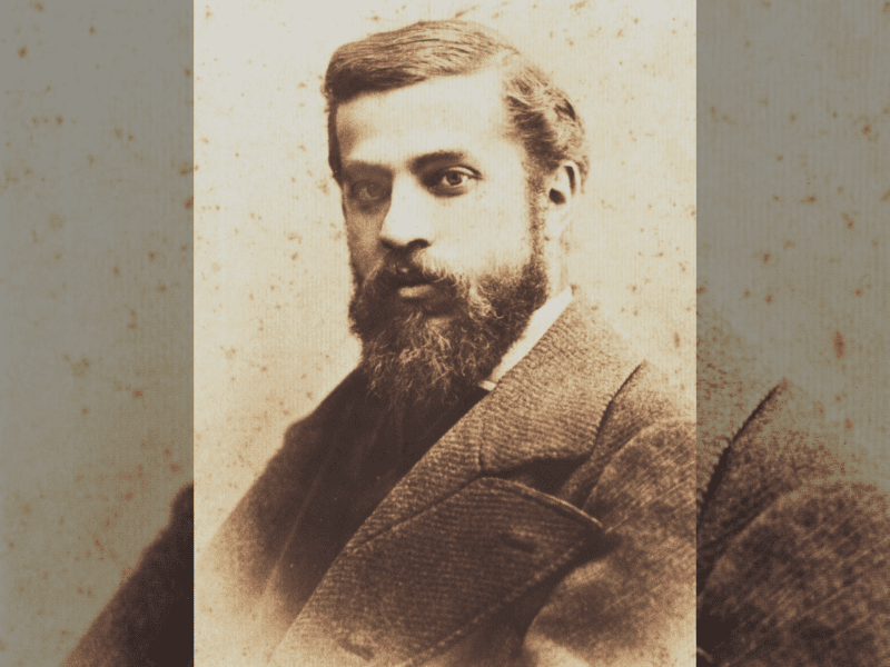 Breve biografía de Antoni Gaudí