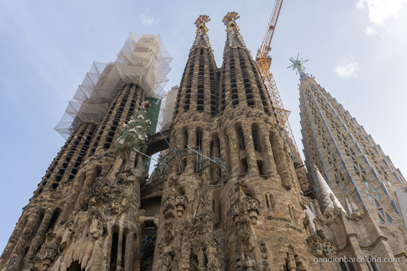 Historia de la Sagrada Familia - Fachada del Nacimiento